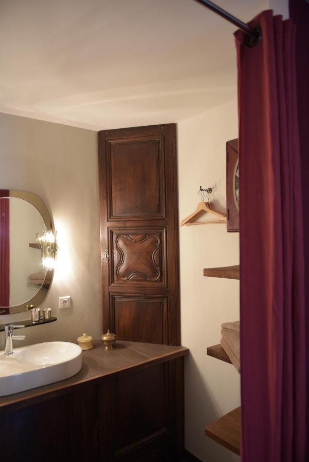 Les Chambres D'Agmara อาร์ลส์ ภายนอก รูปภาพ