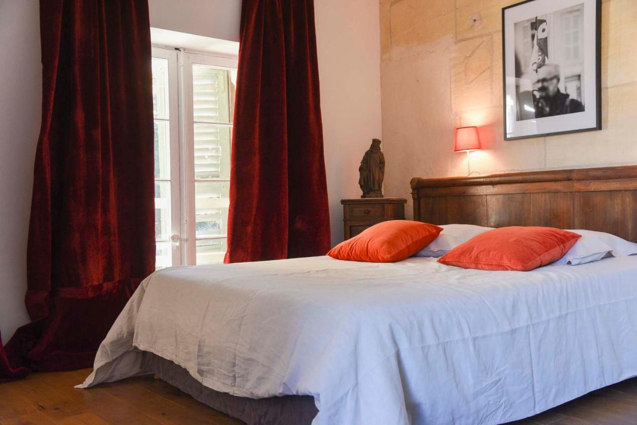 Les Chambres D'Agmara อาร์ลส์ ภายนอก รูปภาพ