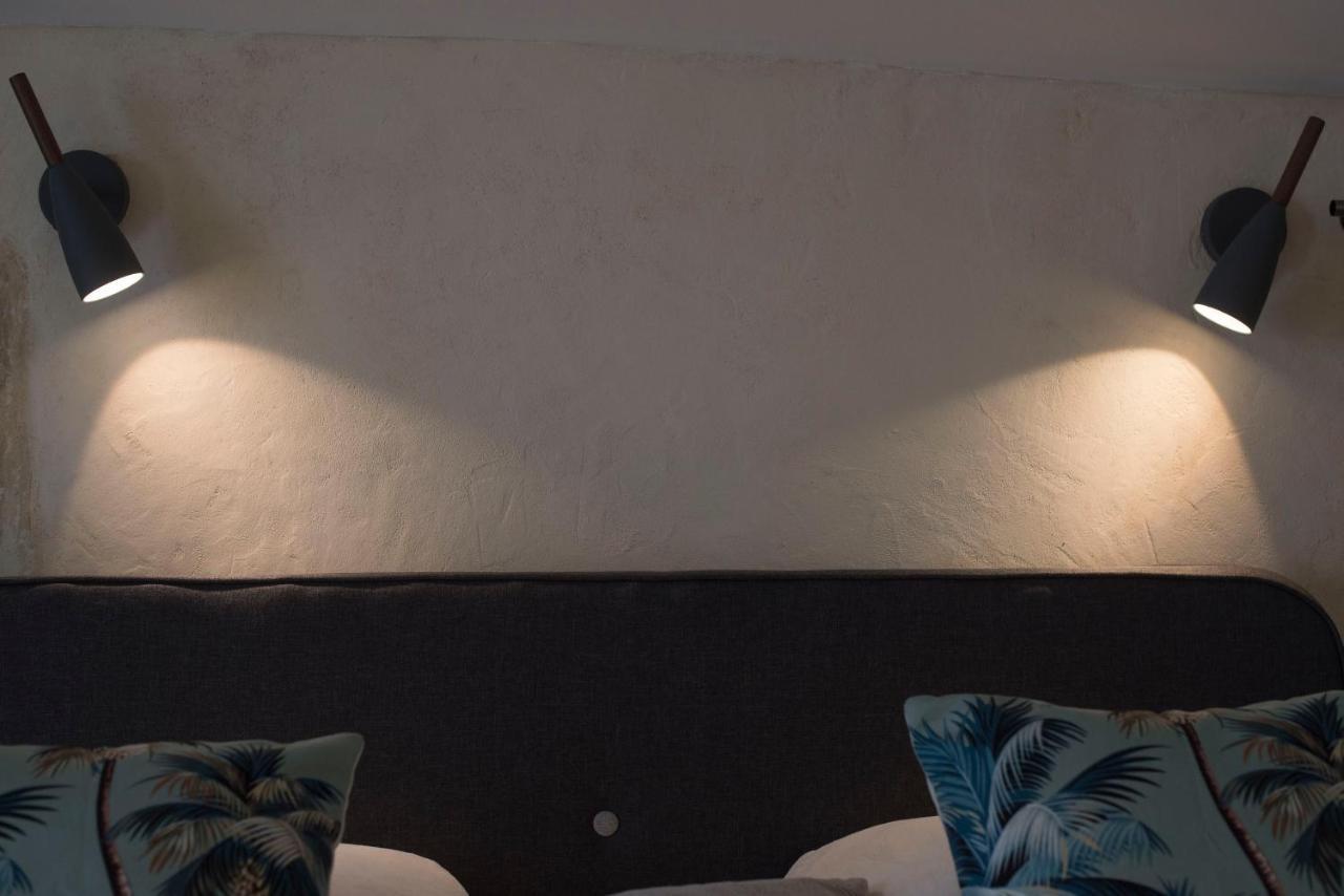 Les Chambres D'Agmara อาร์ลส์ ภายนอก รูปภาพ