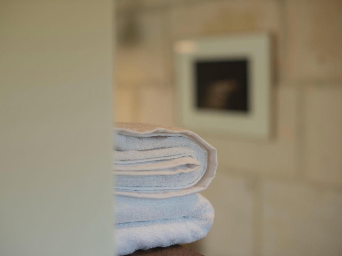 Les Chambres D'Agmara อาร์ลส์ ภายนอก รูปภาพ